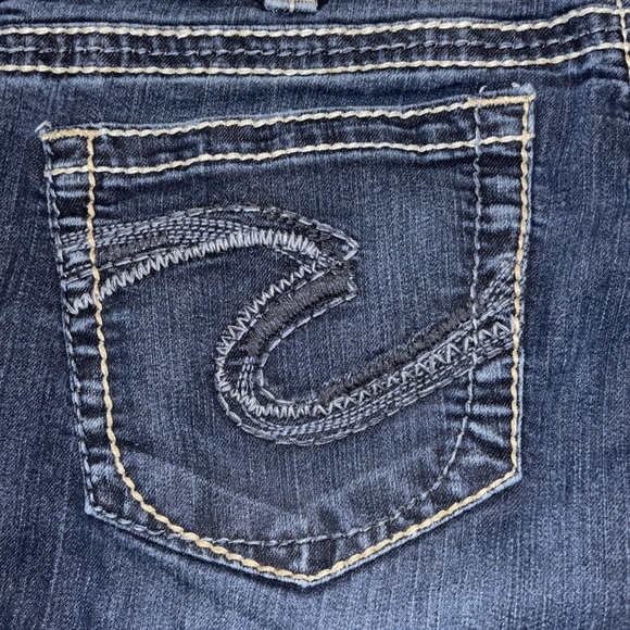 Silver Jeans Tuesday Crop Pants - Picture 9 of 10